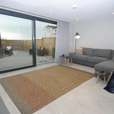 The Hideaway Villa Portrush Exterior photo
